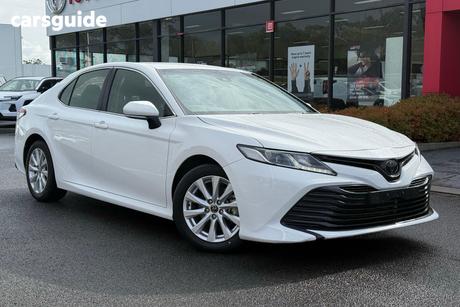 White 2019 Toyota Camry Sedan Ascent