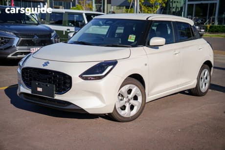 White 2025 Suzuki Swift Hatchback Hybrid Plus