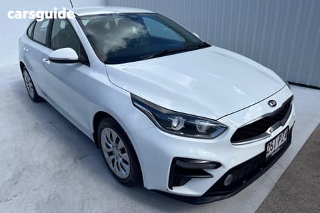 White 2019 Kia Cerato Hatchback S (Av)