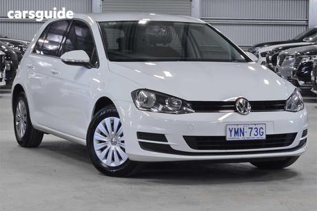 White 2014 Volkswagen Golf Hatchback 90 Tsi