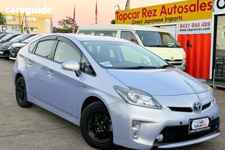 Silver 2015 Toyota Prius Hatchback I-Tech Hybrid