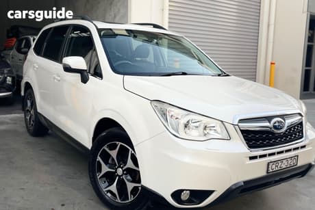 White 2014 Subaru Forester Wagon 2.5I-S