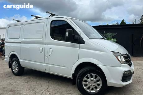 White 2020 LDV V80 Wagon SWB LOW ROOF