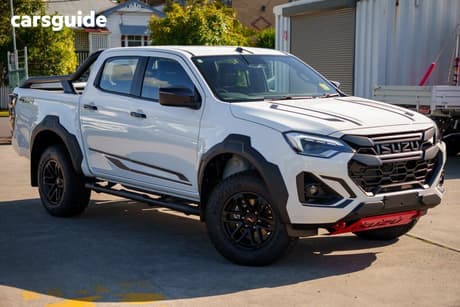 White 2026 Isuzu D-MAX Crew Cab Utility Blade (4X4)