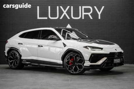 White 2024 Lamborghini Urus Wagon Performante