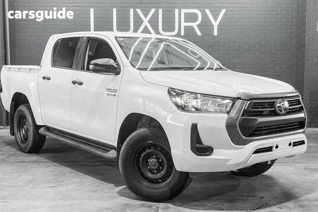 White 2021 Toyota Hilux Double Cab Pick Up Sr Hi-Rider (4X2)