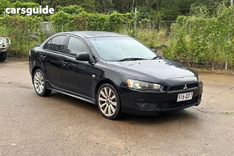 Black 2010 Mitsubishi Lancer Sedan Es