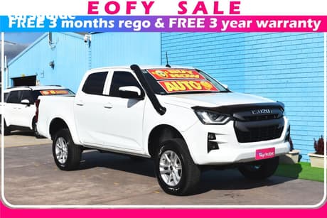 White 2020 Isuzu D-MAX Crew Cab Utility Ls-M (4X4)