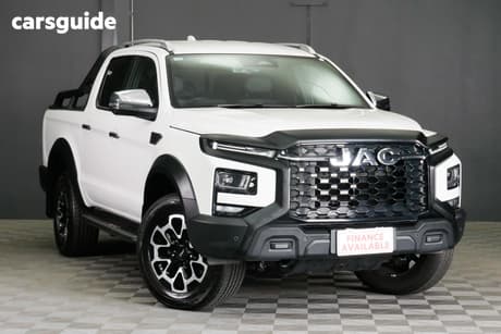 White 2025 JAC T9 Ute Tray