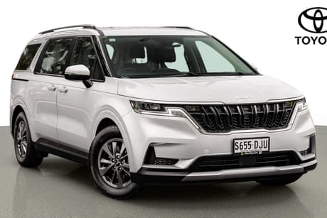Silver 2022 Kia Carnival Wagon S