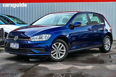 Blue 2017 Volkswagen Golf Hatchback 110 Tsi