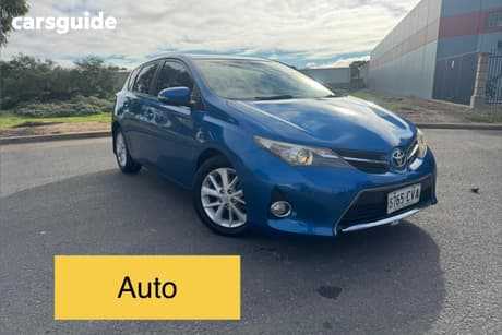 Blue 2013 Toyota Corolla Hatchback Ascent Sport