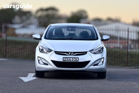 Silver 2014 Hyundai Elantra Sedan Trophy