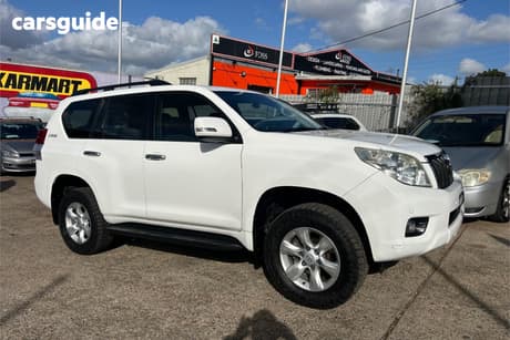 White 2010 Toyota Landcruiser Prado Wagon Gxl (4X4)