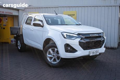 White 2024 Isuzu D-MAX Crew Cab Chassis Ls-M (4X4)