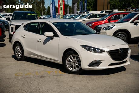 White 2014 Mazda 3 Hatchback Maxx