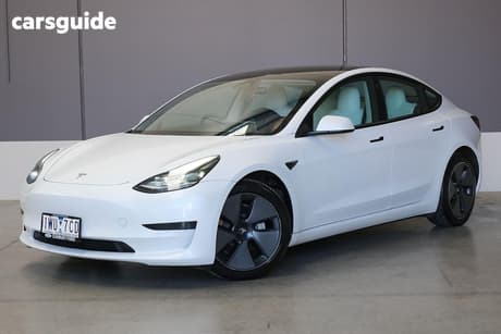 White 2022 Tesla Model 3 Sedan Rear-Wheel Drive