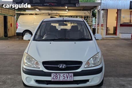 White 2011 Hyundai Getz Hatchback S