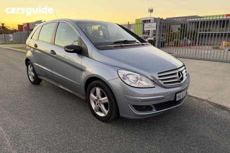 Blue 2008 Mercedes-Benz B200 Hatchback