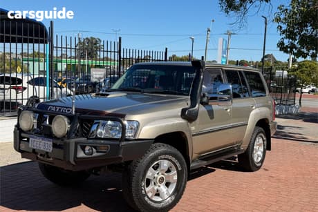 Gold 2006 Nissan Patrol Wagon St (4X4)