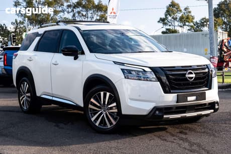 White 2022 Nissan Pathfinder Wagon Ti-L (4Wd)