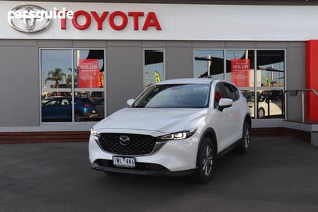White 2022 Mazda CX-5 Wagon Maxx Sport (Fwd)