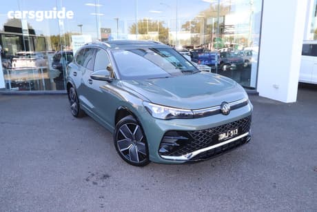 Green 2026 Volkswagen Tiguan Wagon 195Tsi R-Line