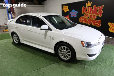 White 2012 Mitsubishi Lancer Sedan Es