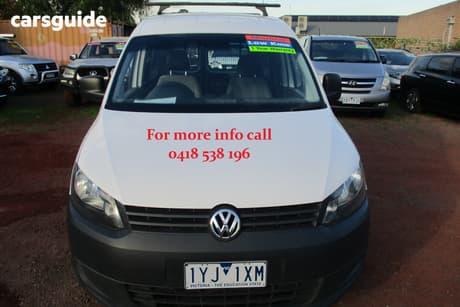 White 2014 Volkswagen Caddy Van Tsi160