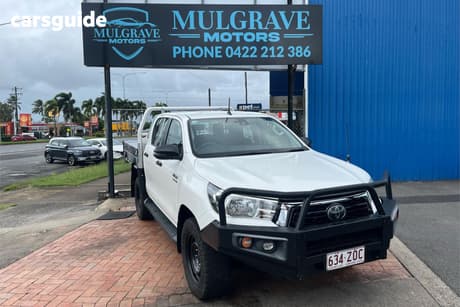 White 2020 Toyota Hilux Double Cab Chassis Sr (4X4)