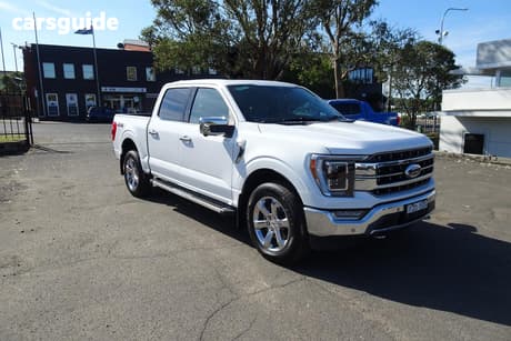 White 2023 Ford F150 Double Cab Pick Up Lariat Swb (4Wd)