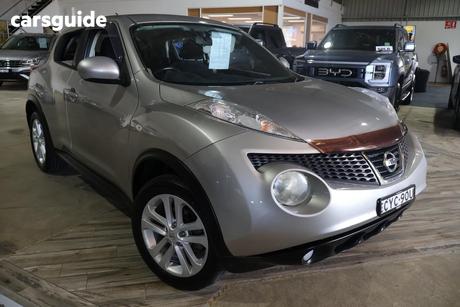 Silver 2013 Nissan Juke Wagon St (Fwd)