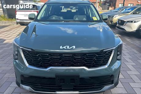 Green 2024 Kia Sorento Wagon S 7 Seat