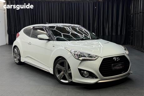 White 2013 Hyundai Veloster Coupe Sr Turbo