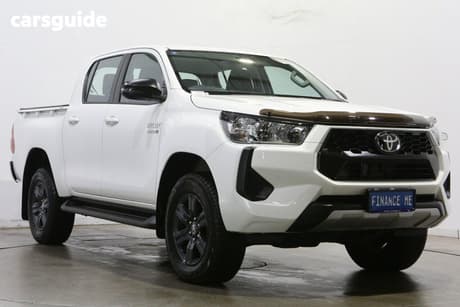 White 2024 Toyota Hilux Double Cab Pick Up Sr (4X4)