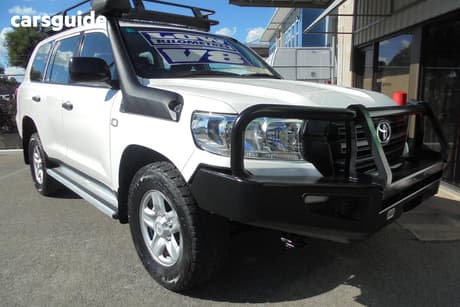 White 2020 Toyota Landcruiser Wagon Lc200 Gx (4X4)