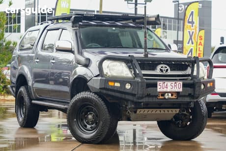 Grey 2009 Toyota Hilux Dual Cab Pick-up Sr5 (4X4)