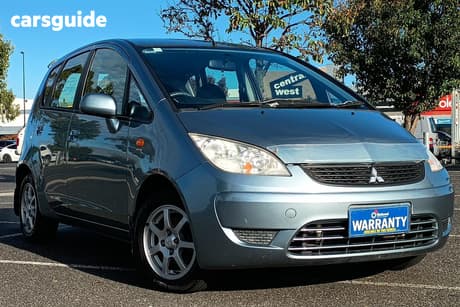 Blue 2008 Mitsubishi Colt Hatchback Es