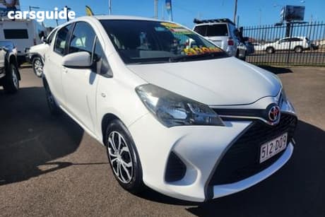 White 2015 Toyota Yaris Hatchback Sx
