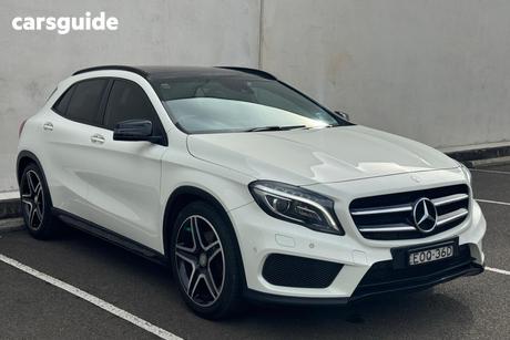 White 2015 Mercedes-Benz GLA-Class SUV 250 4MATIC X156 MY15