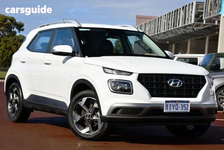 White 2025 Hyundai Venue Wagon Active