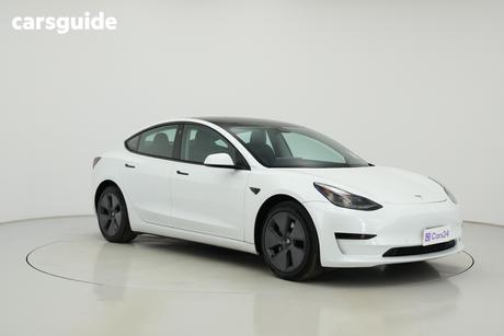 2021 Tesla Model 3 Sedan Standard Range Plus Rwd