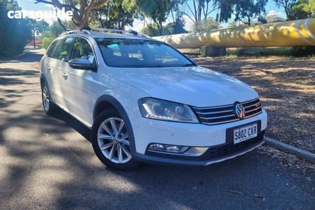 White 2012 Volkswagen Passat Wagon Alltrack