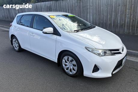 White 2014 Toyota Corolla Hatchback Ascent