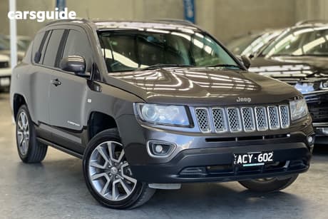 Grey 2014 Jeep Compass Wagon Limited (4X4)