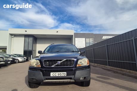Blue 2005 Volvo XC90 Wagon 2.5T