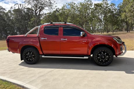 Red 2017 Isuzu D-MAX Crew Cab Utility Ls-Terrain Hi-Ride (4X4)