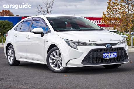 White 2022 Toyota Corolla Sedan