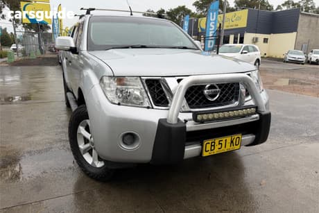 Silver 2013 Nissan Navara Dual Cab Pick-up St (4X4)