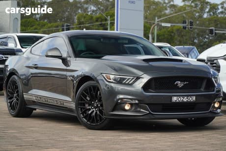 Grey 2016 Ford Mustang Coupe Fastback Gt 5.0 V8
